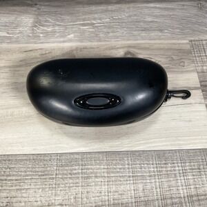 Genuine Oakley Sunglass Eyeglass Hard Clam Shell Case Faux Leather with Clip